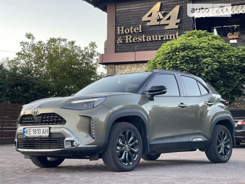 Toyota Yaris Cross 2024