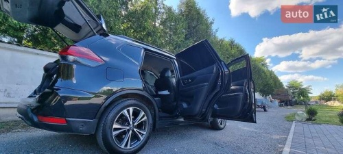 Nissan Rogue 2017