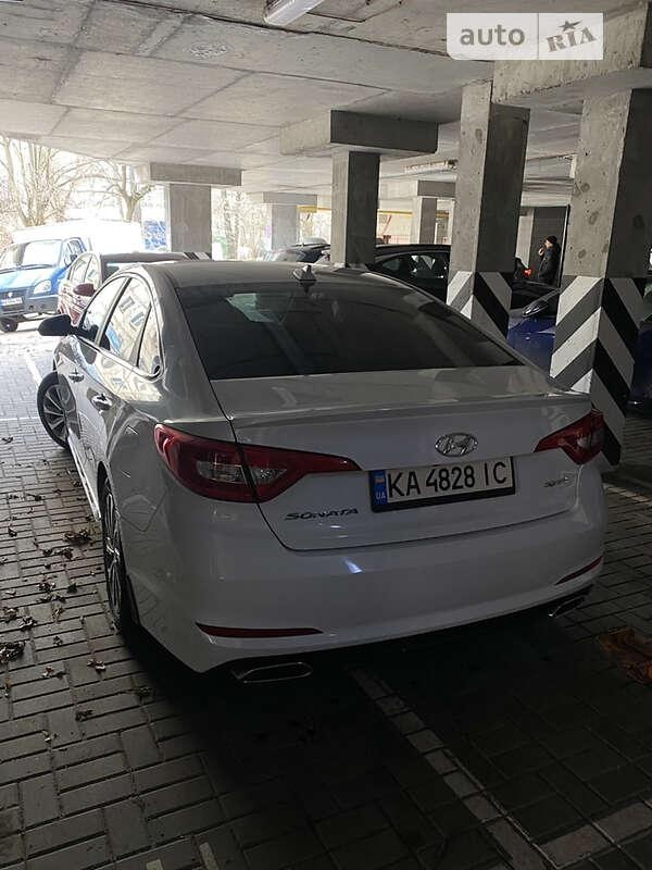 Hyundai Sonata 2015