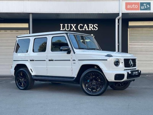 Mercedes-Benz G-Class 2024