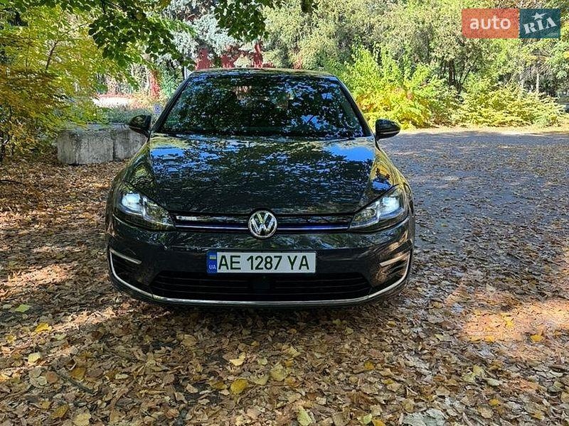 Volkswagen e-Golf 2019