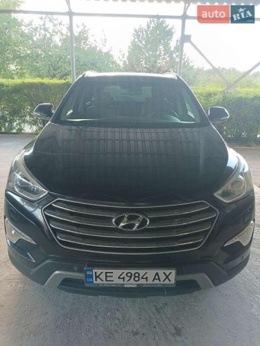 Hyundai Grand Santa Fe 2015