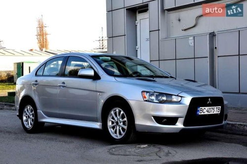 Mitsubishi Lancer 2011