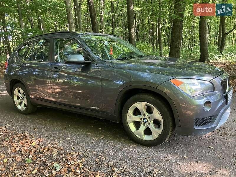 BMW X1 2012