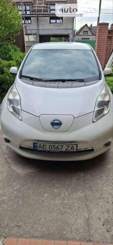 Nissan Leaf 2014