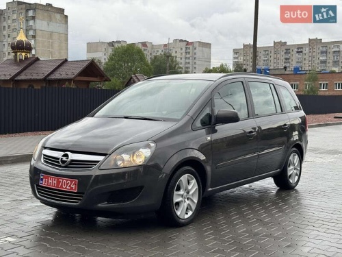Opel Zafira 2012