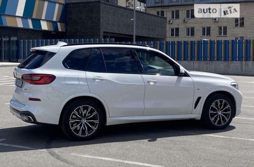 BMW X5 2019