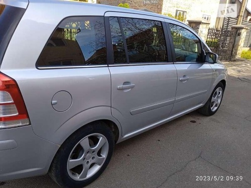 Opel Zafira 2010