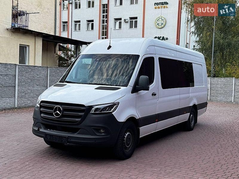 Mercedes-Benz Sprinter 2021
