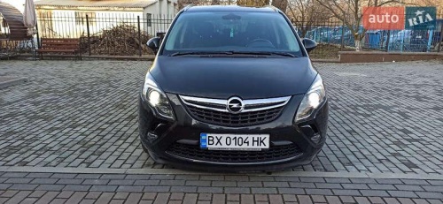 Opel Zafira 2011