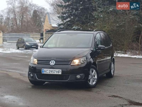 Volkswagen Touran 2012