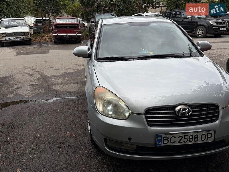 Hyundai Accent 2008