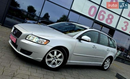 Volvo V50 2011