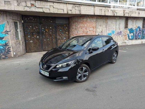 Nissan Leaf 2021