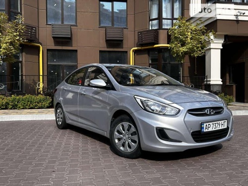 Hyundai Accent 2016