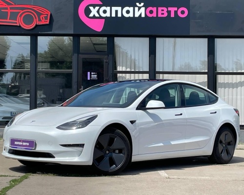 Tesla Model 3 2021