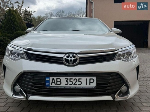 Toyota Camry 2015