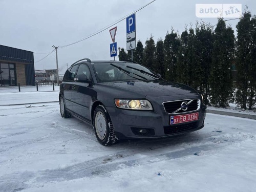 Volvo V50 2011