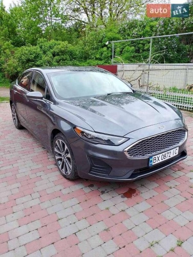 Ford Fusion 2019