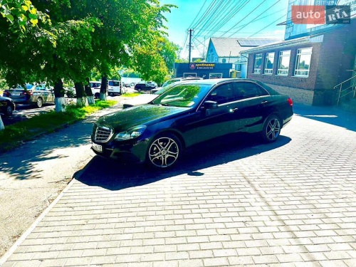 Mercedes-Benz E-Class 2015