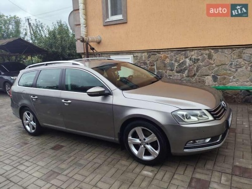 Volkswagen Passat 2012