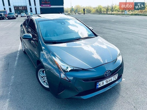 Toyota Prius 2018