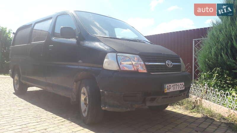 Toyota Hiace 2008
