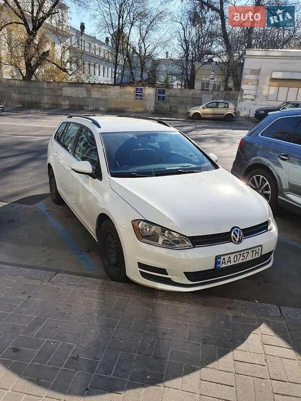 Volkswagen Golf 2015