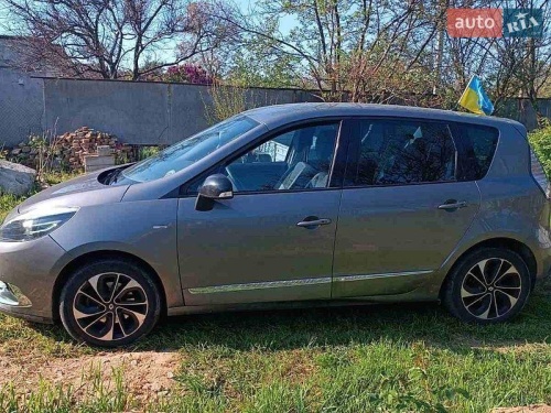 Renault Scenic 2015