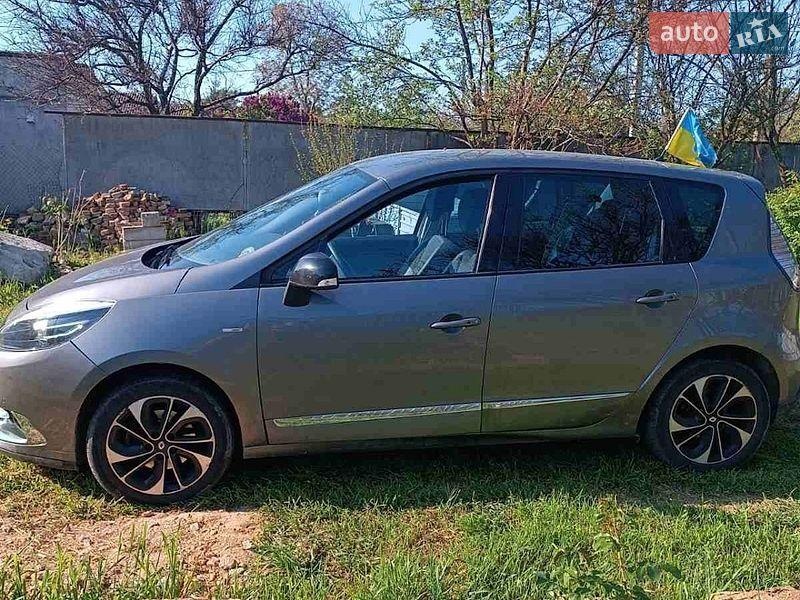 Renault Scenic 2015