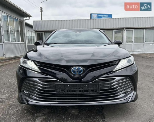 Toyota Camry 2020
