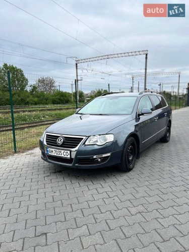 Volkswagen Passat 2010