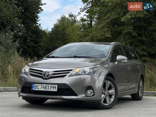 Toyota Avensis 2014