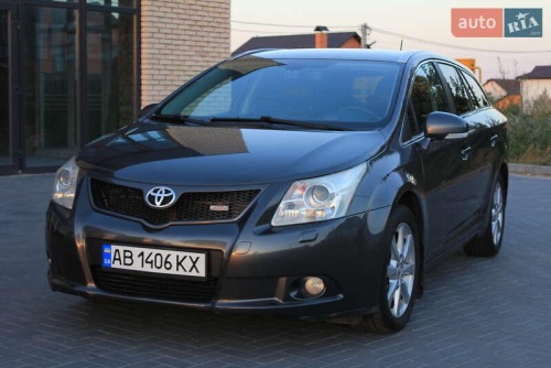 Toyota Avensis 2010