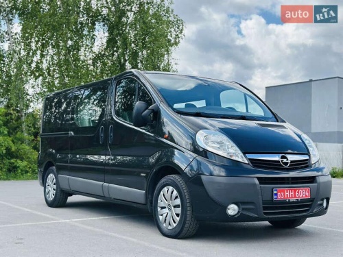 Opel Vivaro 2012