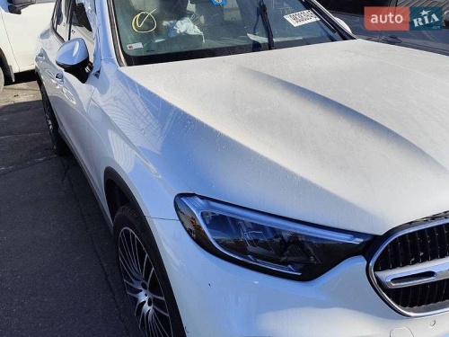 Mercedes-Benz GLC-Class 2023