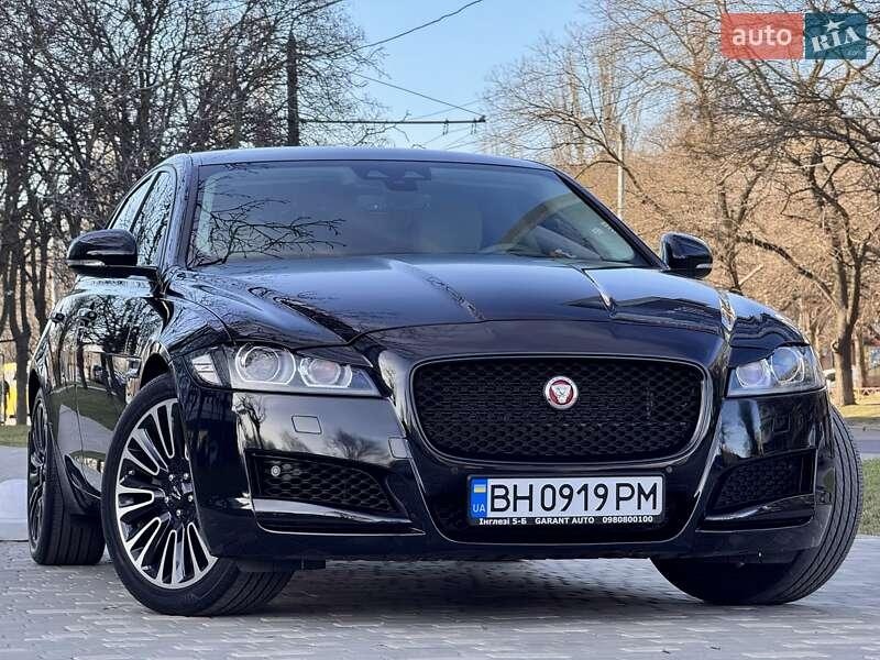 Jaguar XF 2019