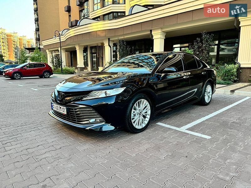 Toyota Camry 2018