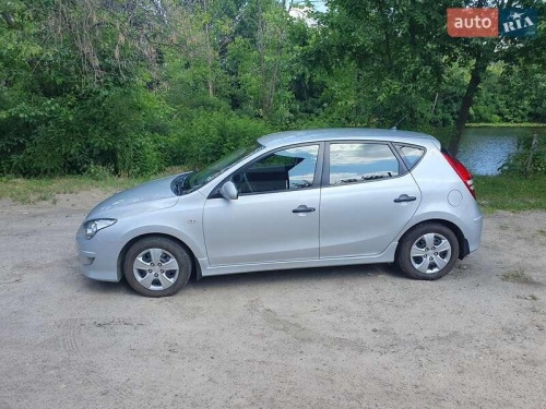 Hyundai i30 2011