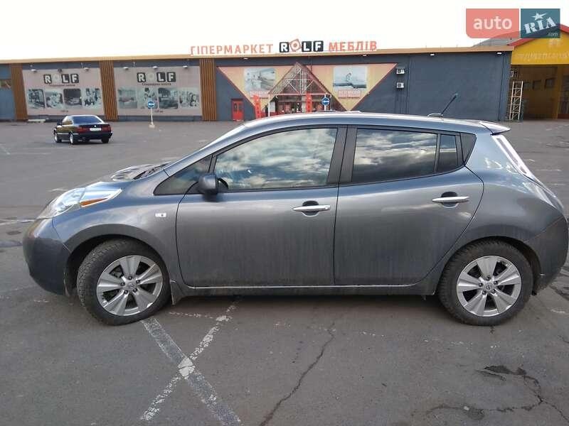 Nissan Leaf 2014