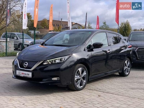 Nissan Leaf 2021