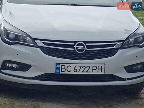 Opel Astra 2016