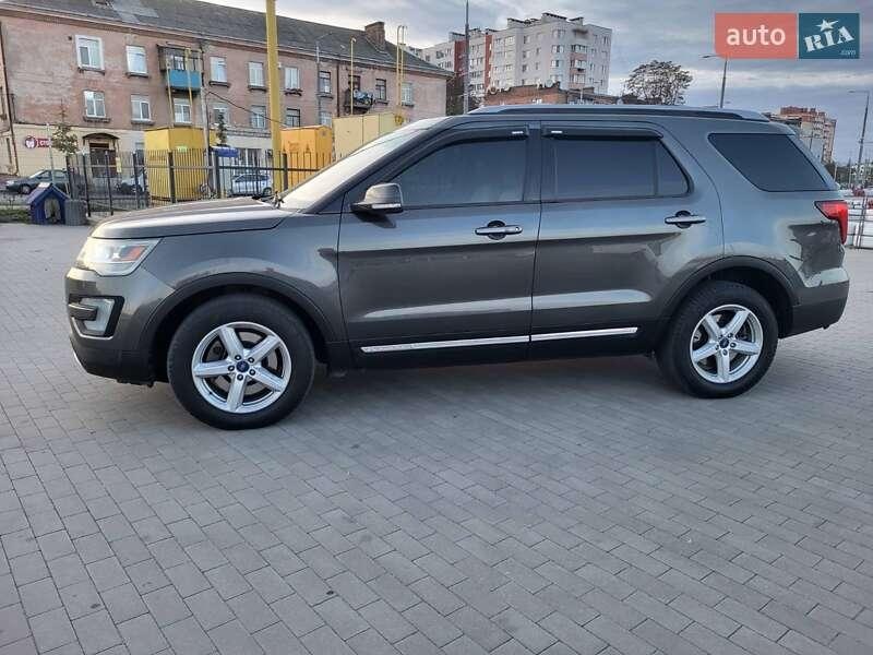 Ford Explorer 2016