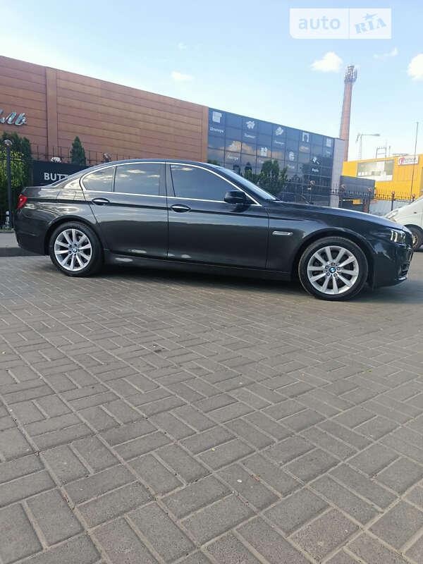 BMW 5 Series 2016