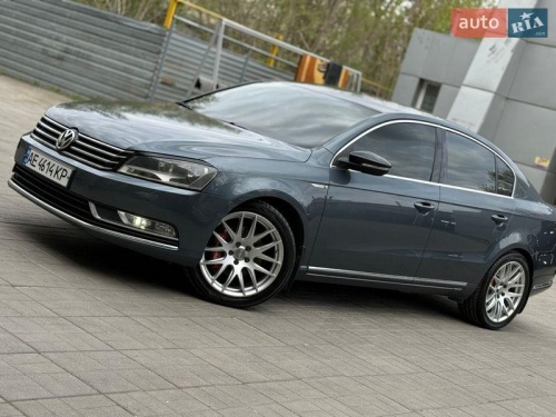 Volkswagen Passat 2012