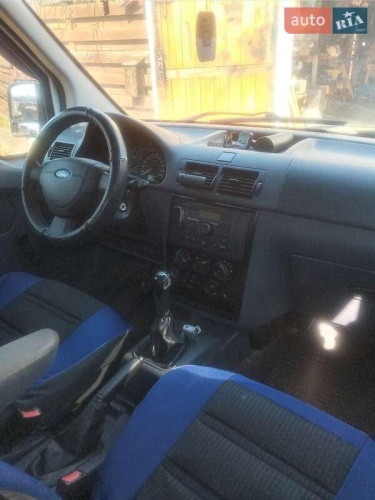Ford Tourneo Connect 2008
