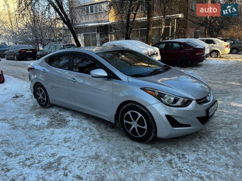 Hyundai Elantra 2015
