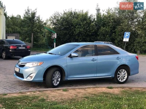 Toyota Camry 2012