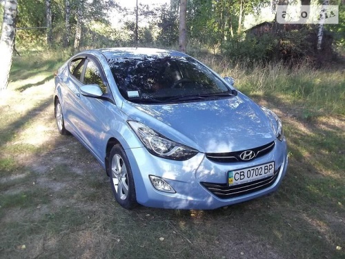 Hyundai Elantra 2012