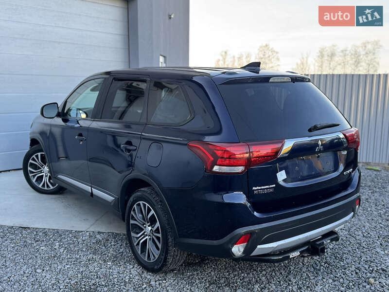 Mitsubishi Outlander 2017